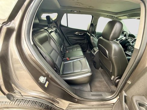 Used 2020 GMC Terrain SLT w/ Preferred Package image 27