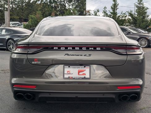 Used 2022 Porsche Panamera 4S Executive image 26