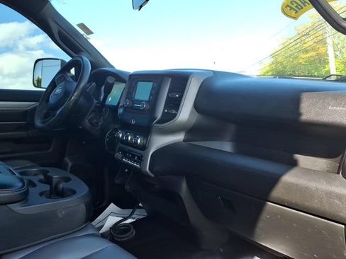 Used 2021 RAM 3500 Tradesman w/ Chrome Appearance Group AWD/4WD image 11