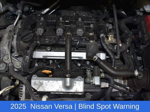 Used 2025 Nissan Versa SV image 7