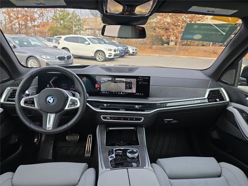 Certified 2026 BMW X5 xDrive50e w/ Executive Package image 19