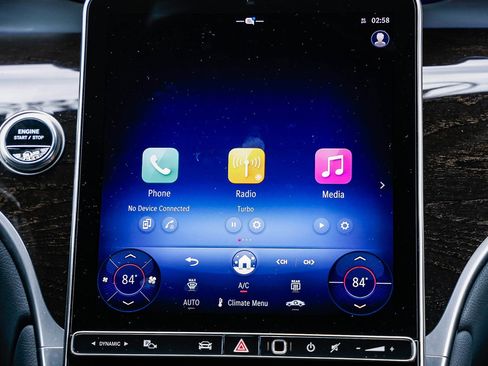 Certified 2025 Mercedes-Benz GLC 300 image 12