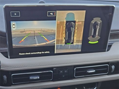 Certified 2022 Lincoln Nautilus Reserve w/ Equipment Group 201A image 18