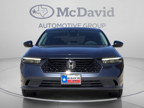 Used 2023 Honda Accord EX image 8