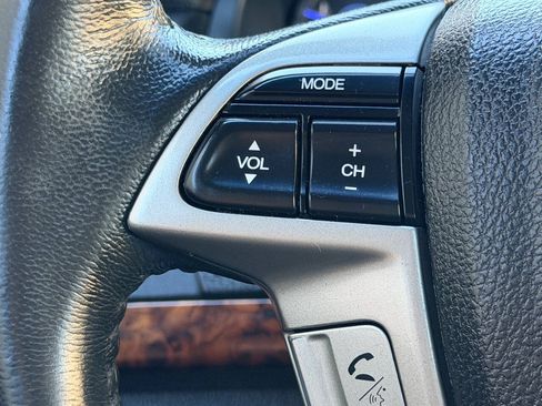 Used 2010 Honda Crosstour EX-L image 32