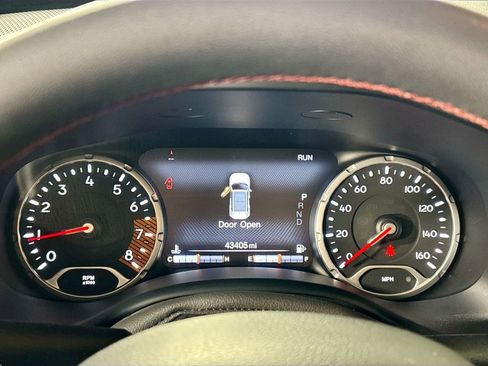 Used 2023 Jeep Renegade Trailhawk image 14