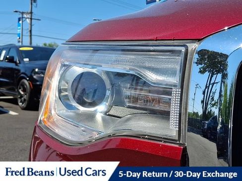 Used 2018 GMC Acadia SLT AWD/4WD image 13