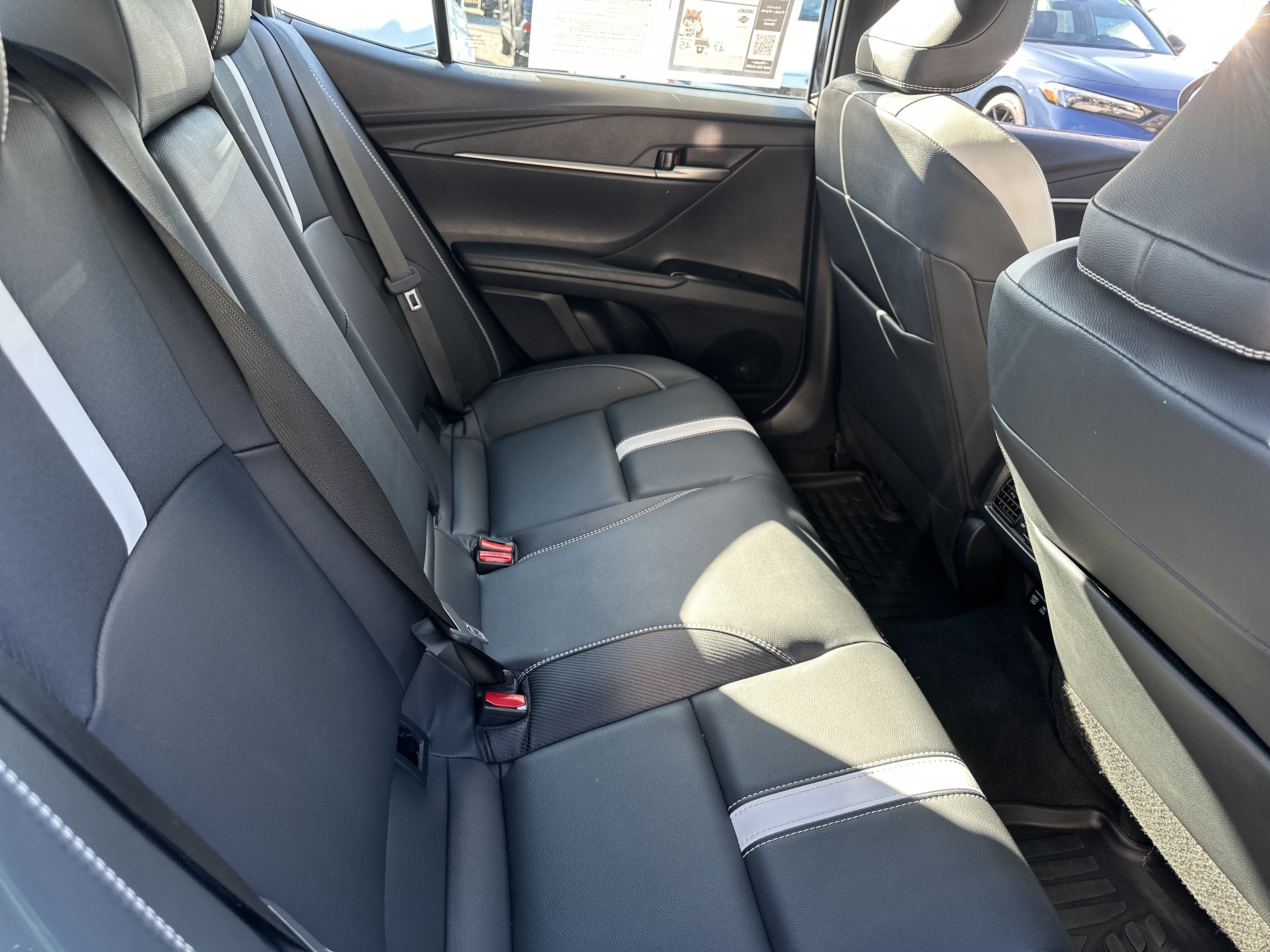 Used 2026 Toyota Camry SE w/ Convenience Package FWD image 14