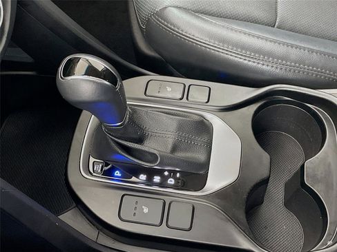 Used 2017 Hyundai Santa Fe Sport 2.0T image 19