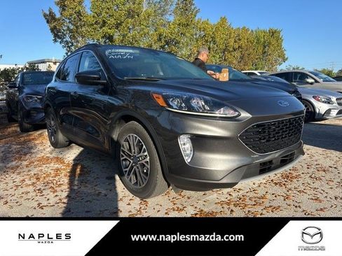Used 2020 Ford Escape SEL image 1