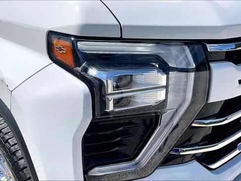 Used 2025 Chevrolet Silverado 2500 LT w/ Z71 Chrome Sport Edition AWD/4WD image 26