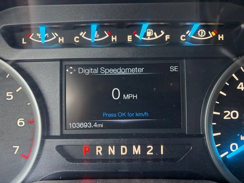 Used 2015 Ford F150 XLT w/ Equipment Group 302A Luxury AWD/4WD image 6