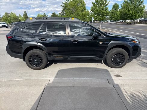 Used 2022 Subaru Outback Wilderness w/ Wilderness Package AWD/4WD image 4