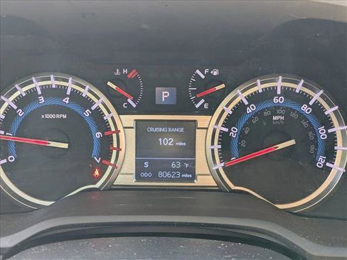 Used 2019 Toyota 4Runner SR5 Premium image 12