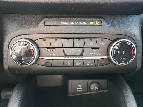 Used 2023 Ford Escape Active AWD/4WD image 19