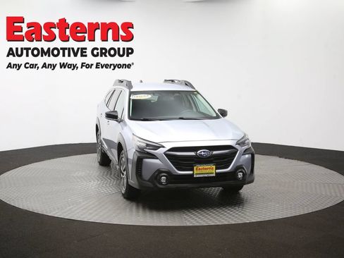 Used 2023 Subaru Outback Premium AWD/4WD image 51