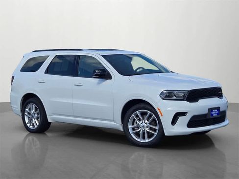 Used 2024 Dodge Durango GT image 8