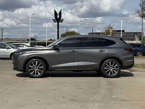 Used 2026 Acura MDX w/ Technology Package FWD image 3