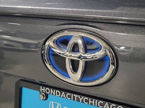 Used 2022 Toyota RAV4 LE AWD/4WD image 7