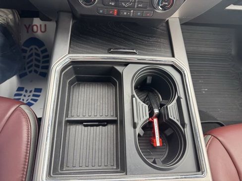 Certified 2019 Ford F350 Platinum w/ Platinum Ultimate Package image 24