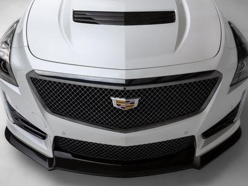 Used 2019 Cadillac CTS V w/ Carbon Fiber Package image 36