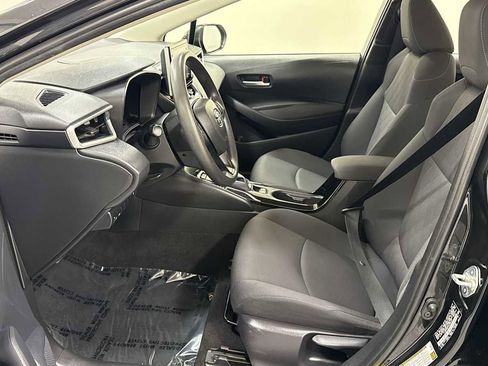 Certified 2021 Toyota Corolla LE image 13