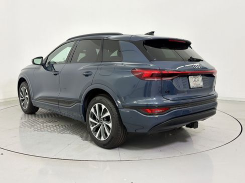 New 2025 Audi Q6 e-tron Premium Plus image 3