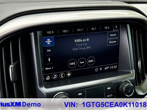 Used 2019 GMC Canyon SLE image 24