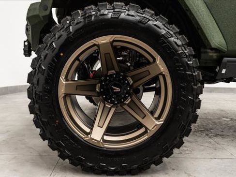 Used 2026 Jeep Gladiator Sport image 18