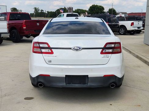 Used 2014 Ford Taurus SEL w/ Equipment Group 201A FWD image 5