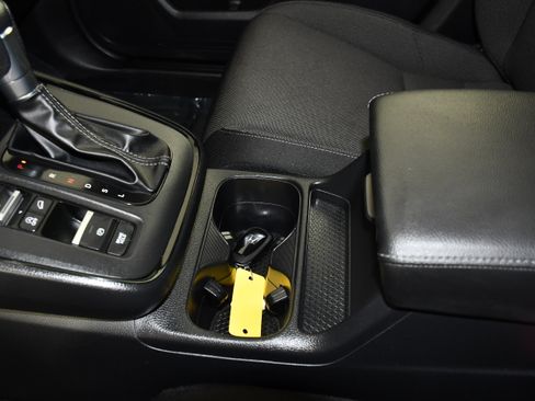 Certified 2024 Honda CR-V EX image 31
