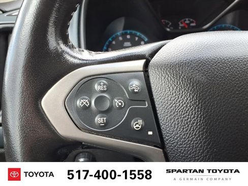 Used 2022 Chevrolet Colorado Z71 w/ Safety Package AWD/4WD image 30