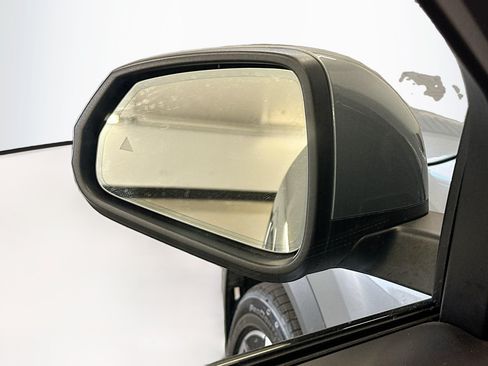 Used 2026 BMW X2 xDrive28i AWD/4WD image 16