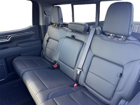 Used 2025 Chevrolet Silverado 1500 LTZ w/ Technology Package image 13