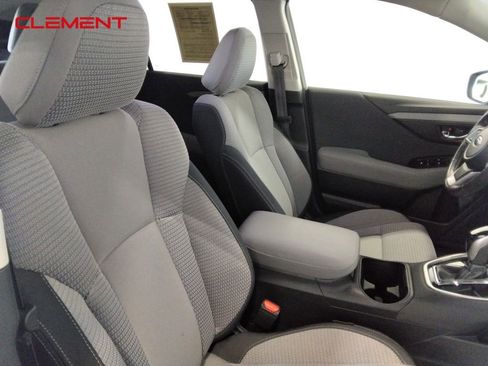 Used 2024 Subaru Outback Premium image 28