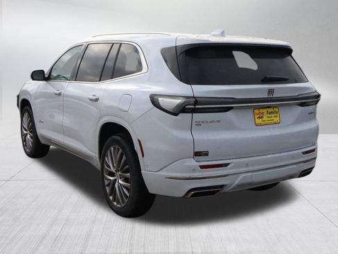 New 2026 Buick Enclave Avenir w/ Super Cruise Package image 5
