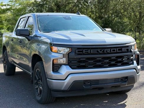 Used 2024 Chevrolet Silverado 1500 Custom w/ LPO, Dark Essentials Package AWD/4WD image 7