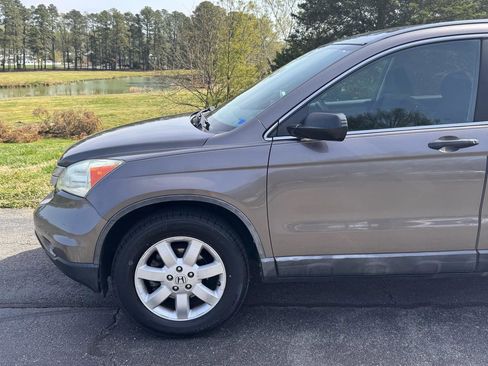 Used 2011 Honda CR-V SE image 7