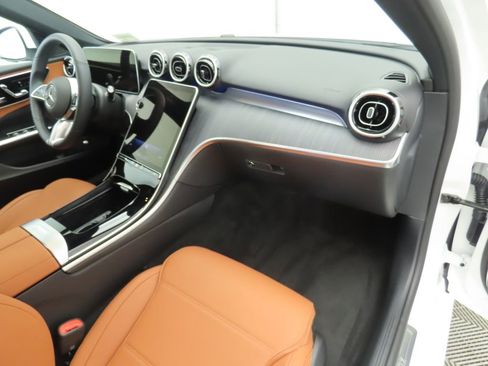Certified 2025 Mercedes-Benz C 300 Sedan image 17
