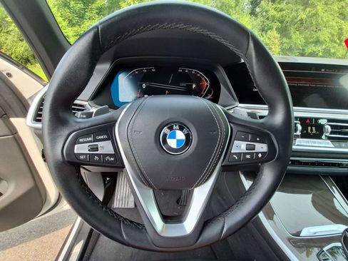 Used 2022 BMW X5 sDrive40i w/ Parking Assistance Package RWD image 24