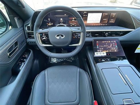 New 2026 INFINITI QX80 Autograph w/ Premium Cargo Package image 13