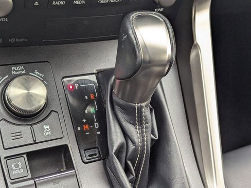 Used 2018 Lexus NX 300 FWD image 14