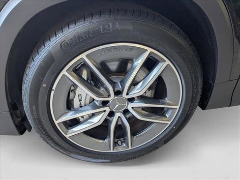 New 2025 Mercedes-Benz GLB 35 AMG 4MATIC image 8