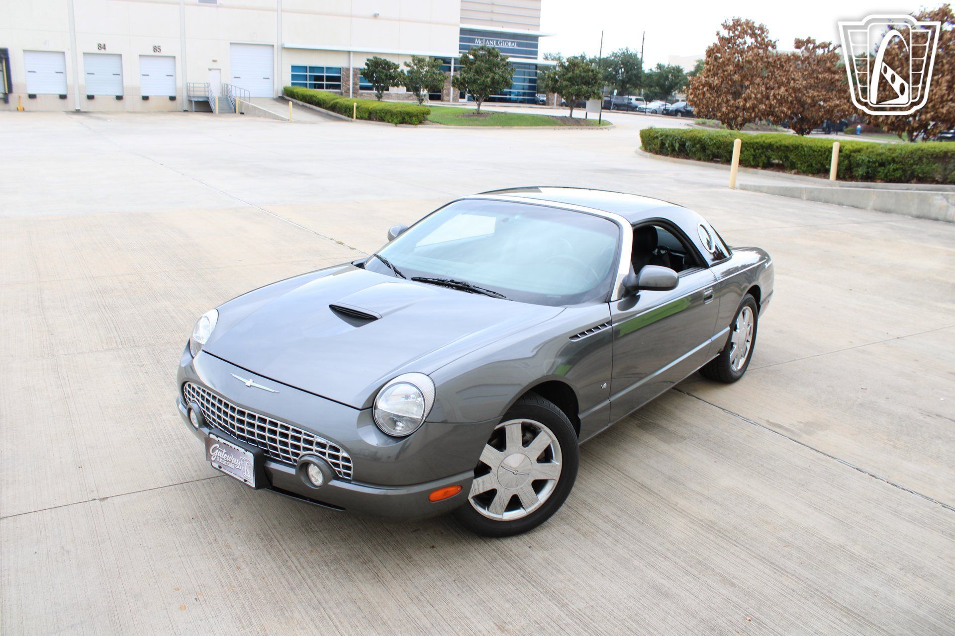 Used 2003 Ford Thunderbird RWD image 13