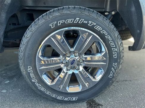 Certified 2018 Ford F150 Lariat image 10