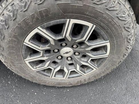 Certified 2023 Chevrolet Colorado Z71 w/ Advanced Trailering Package image 5