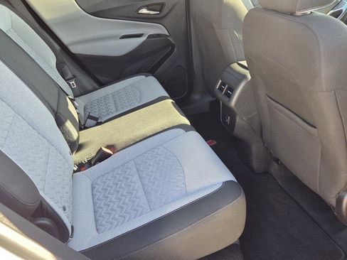 Used 2022 Chevrolet Equinox LT image 14