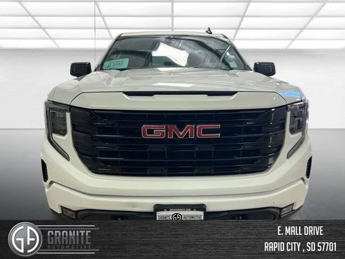 Used 2024 GMC Sierra 1500 Elevation w/ X31 Off-Road Package AWD/4WD image 8