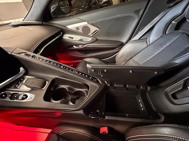 Used 2020 Chevrolet Corvette Stingray Premium Cpe w/ 3LT Preferred Equipment Group RWD image 28