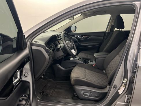 Used 2021 Nissan Rogue Sport SV FWD image 15